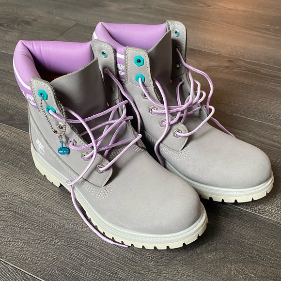 Timberland Shoes - NWOT Timberland Waterproof Boots Gray and Purple Size 8.5